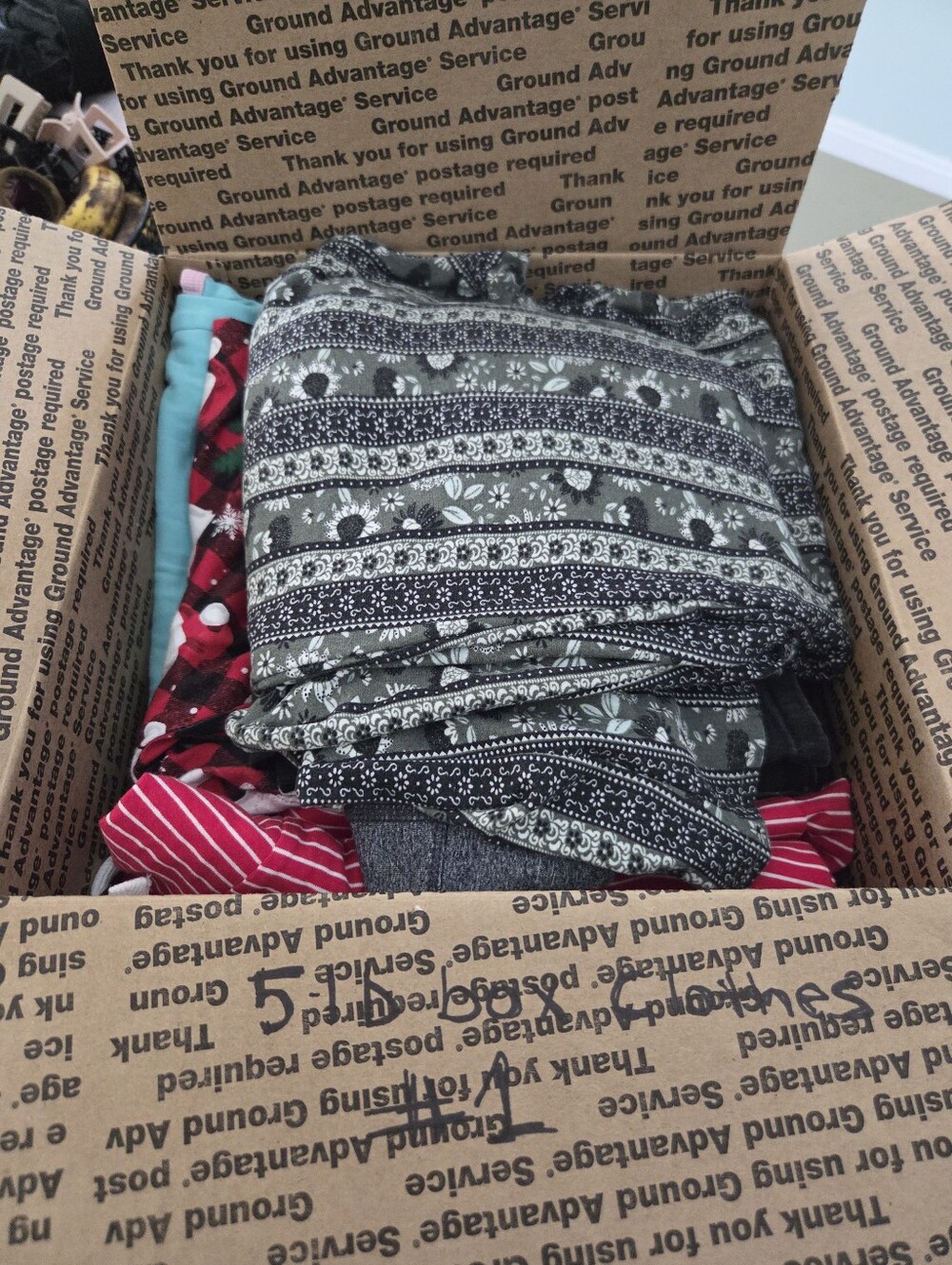 5 LB Reseller Clothes Lot, Diff Brands, Diff Sizes, EUC